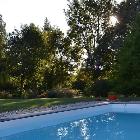 La Madinerie Bed & Breakfast *